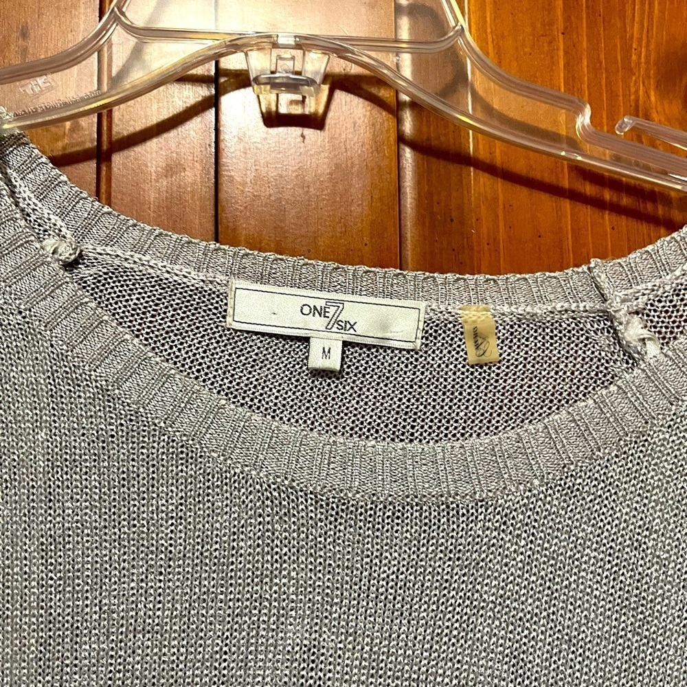 Sparkly Silver Top - Medium - Picture 2 of 5